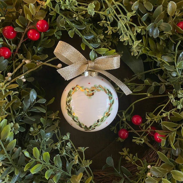 Love Wreath Bauble