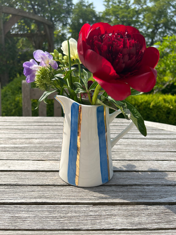 Large blue stripe flower jug